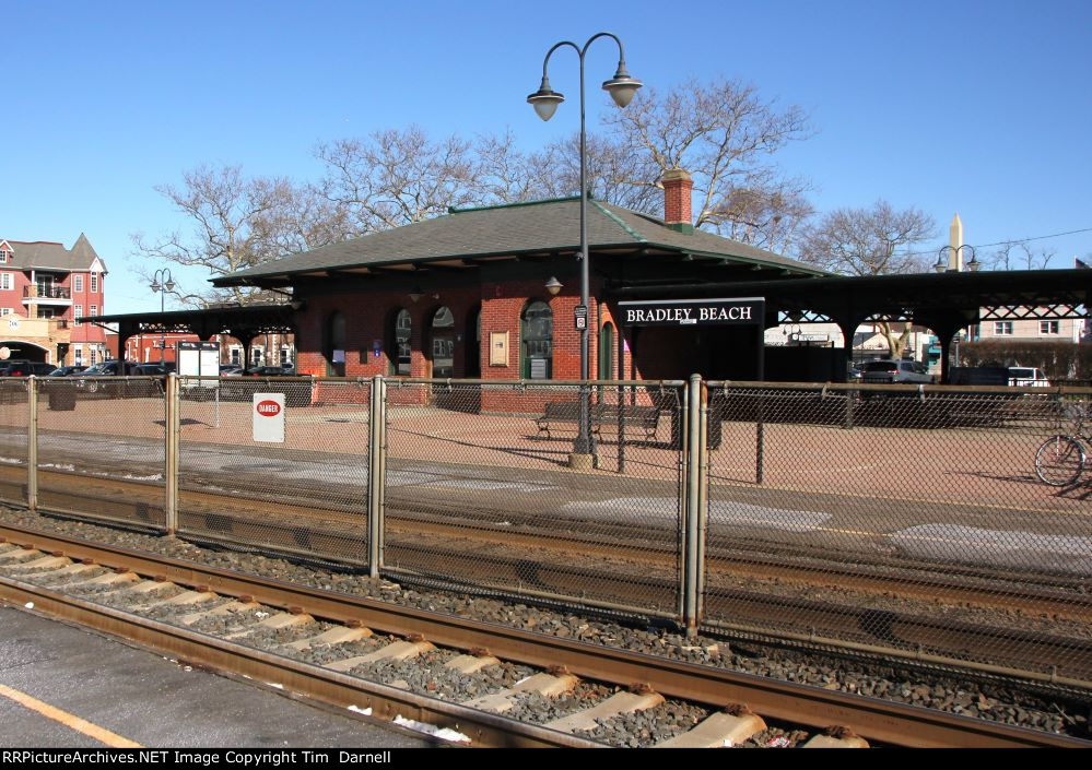 NJT Bradley Beach station